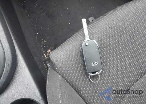 2020 Kia Forte Lxs z USA, uszkodzony, nr VIN 3KPF24AD5LE256529